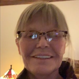 Meet your Posher, Darlene